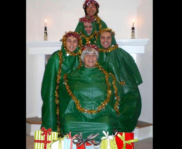 рождественские костюмы