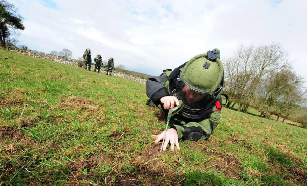 сапёр военный