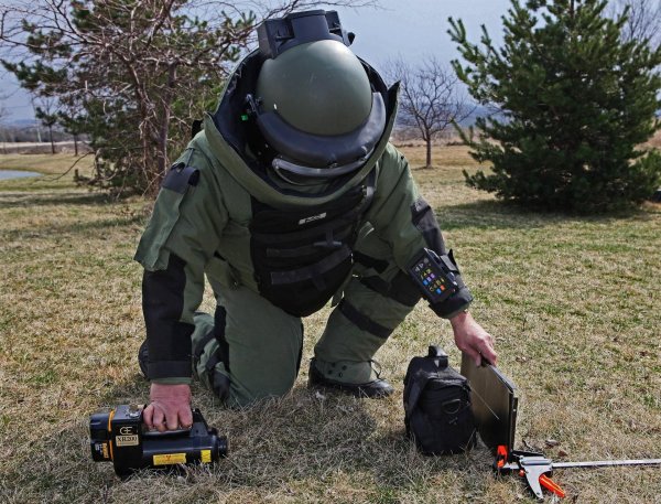 взрывозащитный костюм eod 9