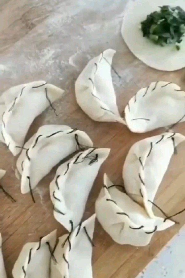 женский пельмень