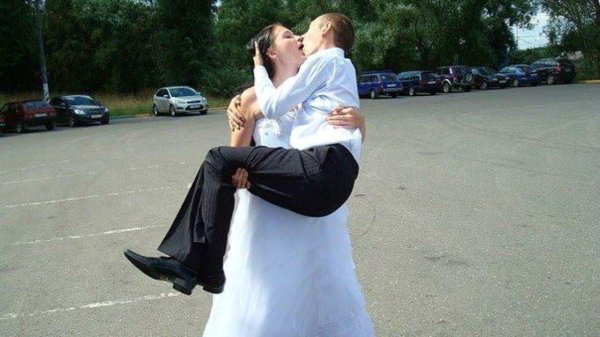 прикольные свадебные фотосессии