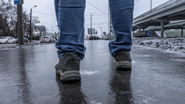 гололедица в москве