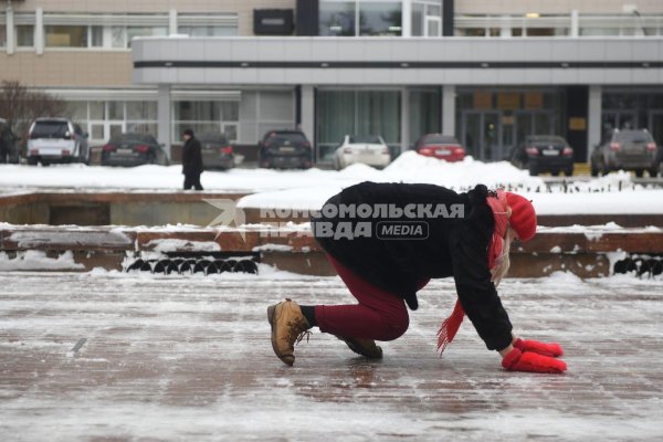 падение на льду