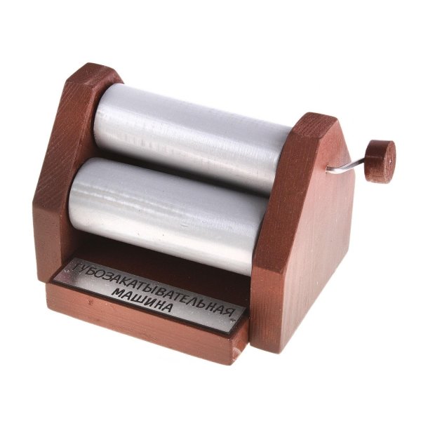 губозакатывательная машинка