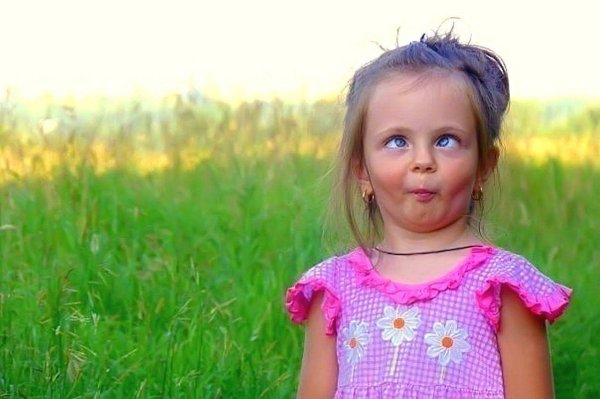 девочка смешная