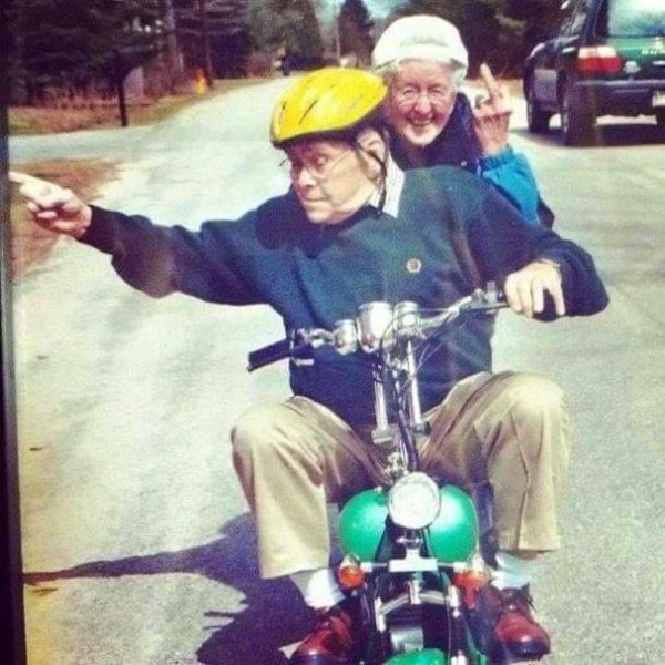 смешной старик