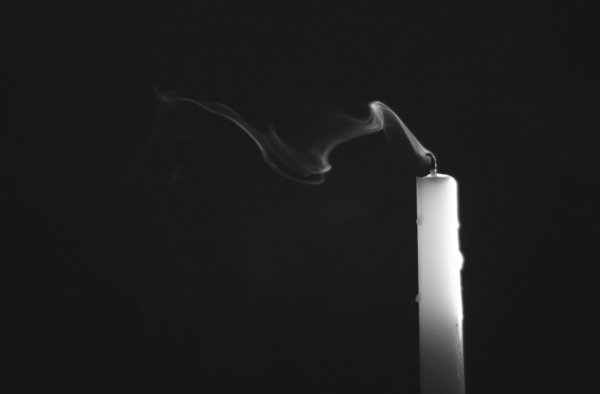 дым свечи