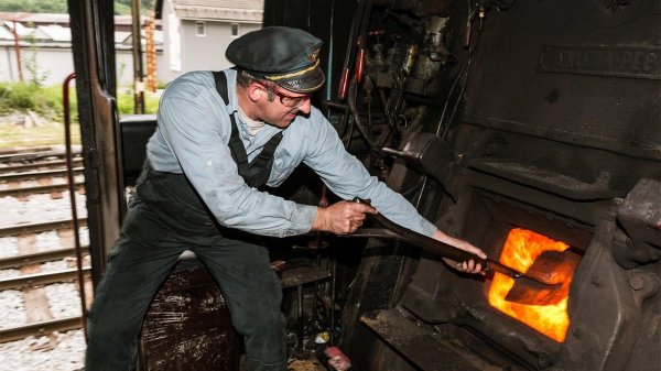 кочегар паровоза