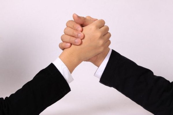 приветствие руками