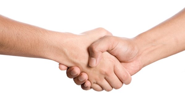 рукопожатие дружба