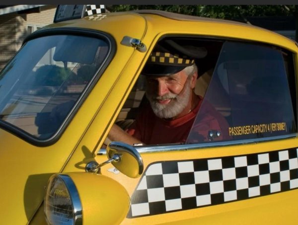 веселый таксист