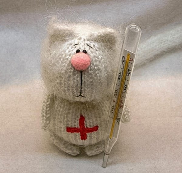 вязаные игрушки медики