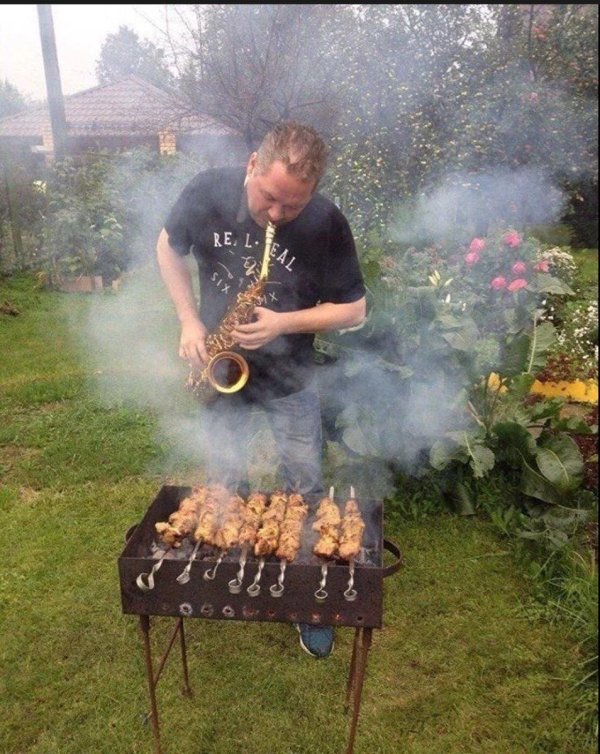 жарим шашлык