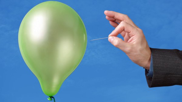green balloon