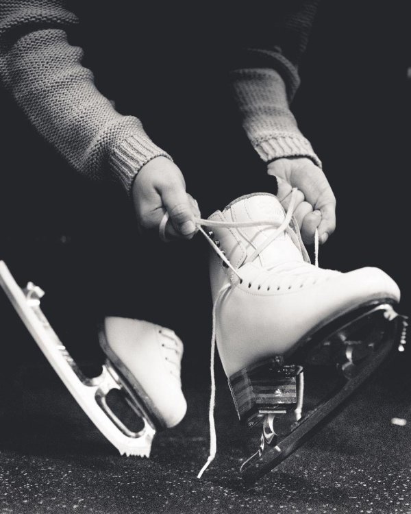 фигурные коньки