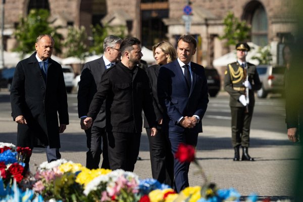 макрон зеленский