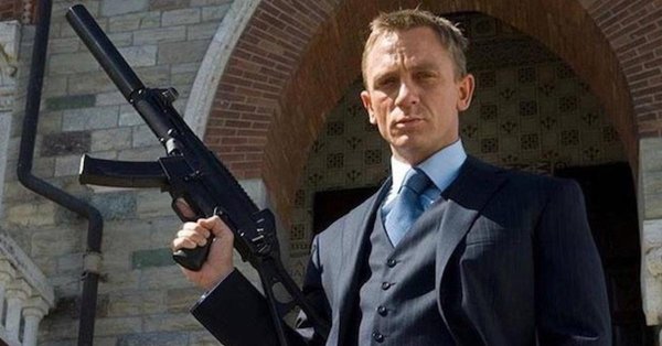 дэниел крейг казино рояль