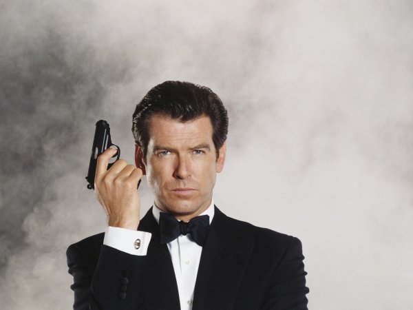 пирс броснан агент 007