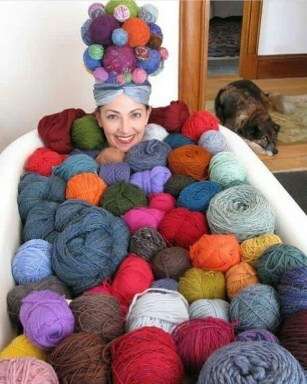 интересные вязаные вещи