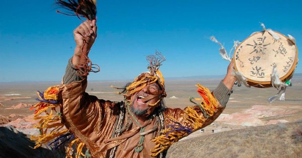 шаманка бубен камлание