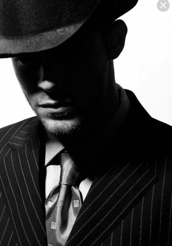 человек в шляпе