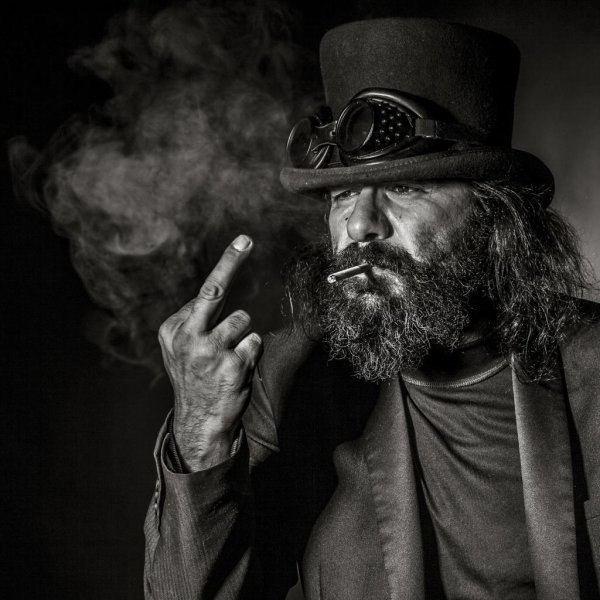 бородатые мужики