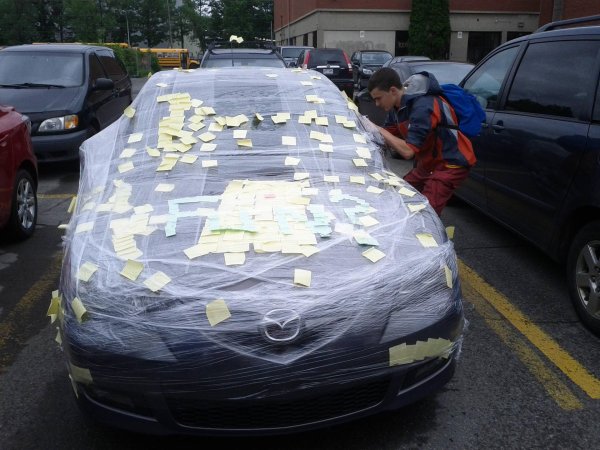 машина обклеенная прокладками