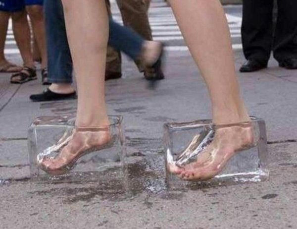 прозрачные босоножки