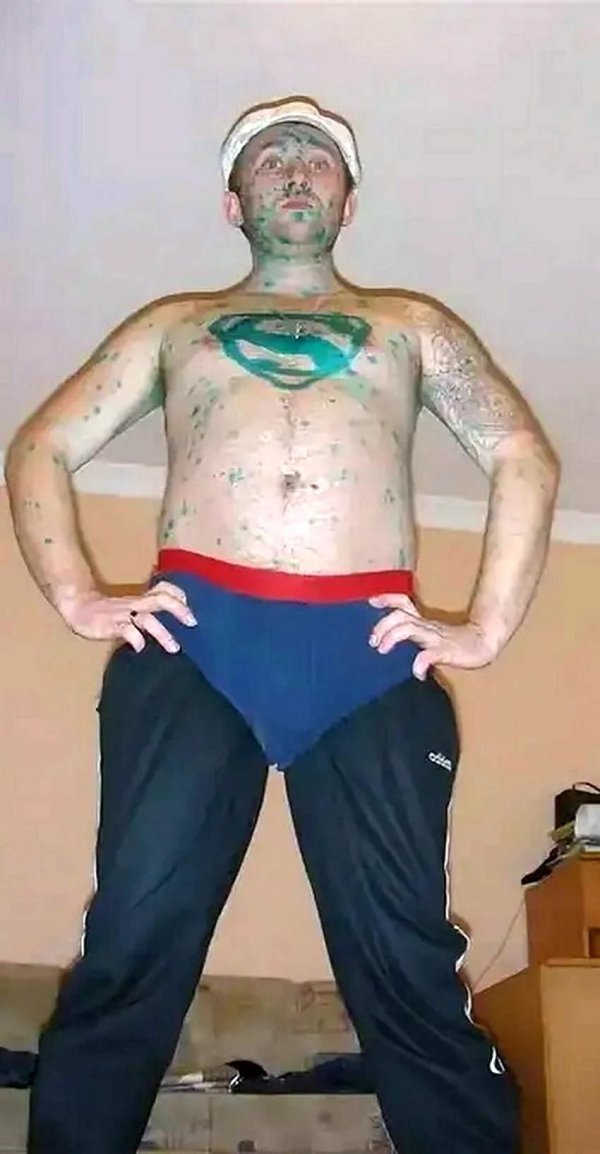 человек в зеленке