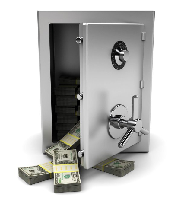 открытый сейф