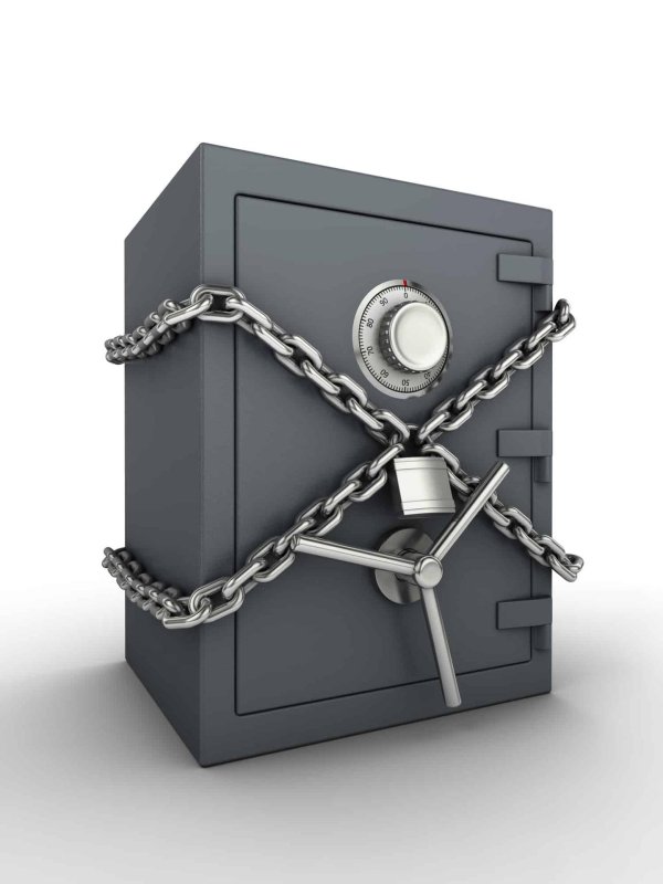открытый сейф