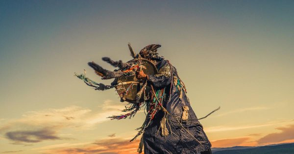 камлание шамана