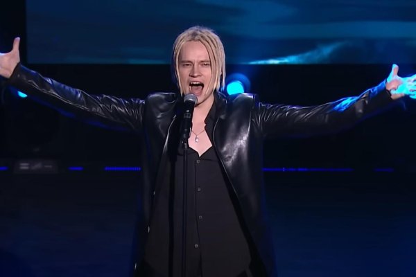 шамана певец