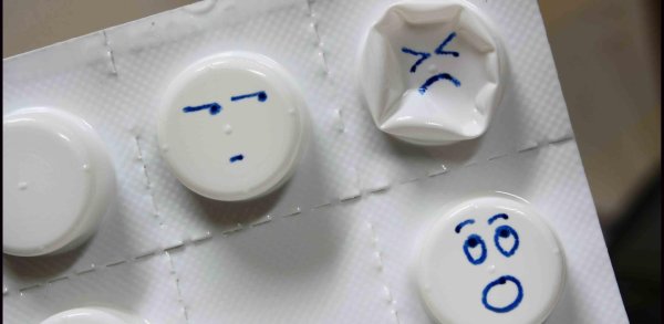 таблетки смайлики