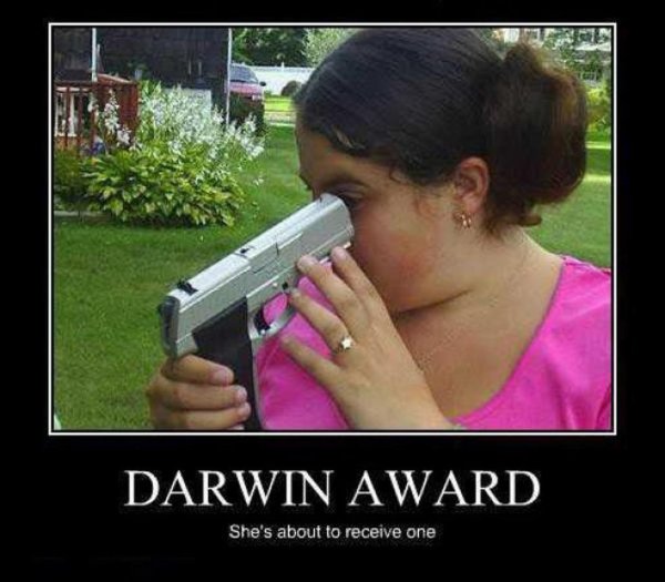 пистолет демотиваторы