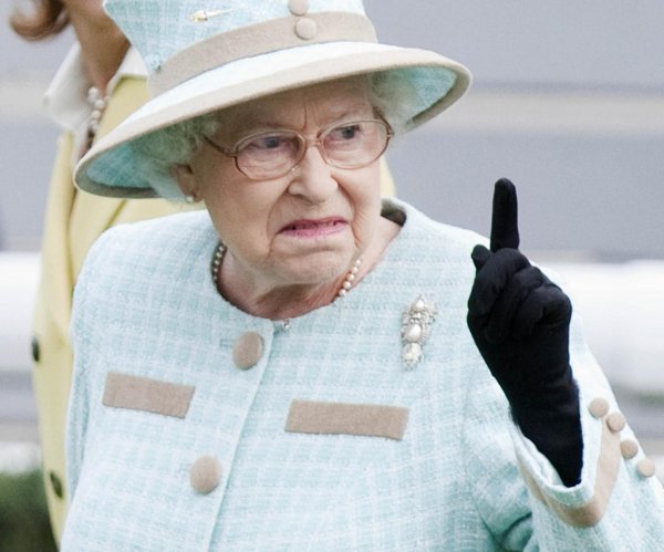 королева англии елизавета