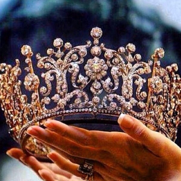 тиара полтимор