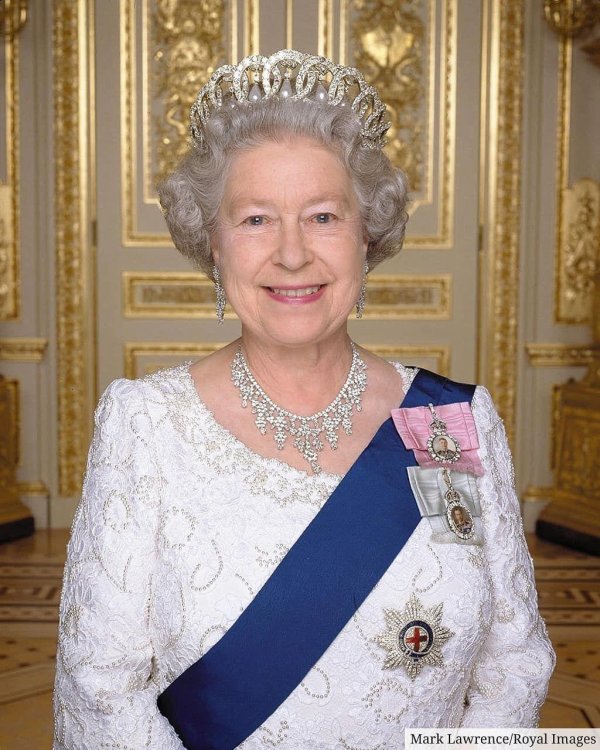 королева великобритании елизавета