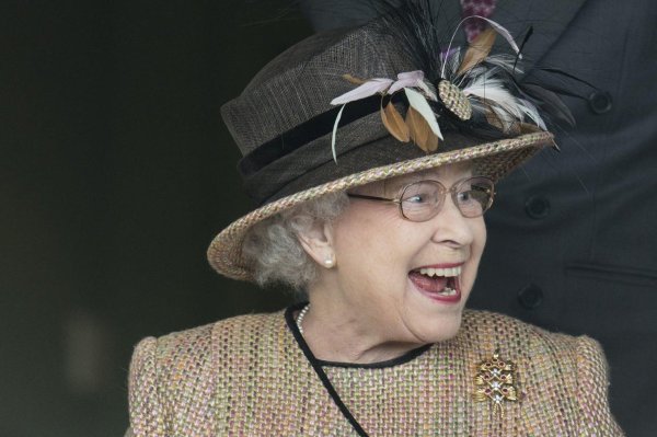 елизавета 2 королева