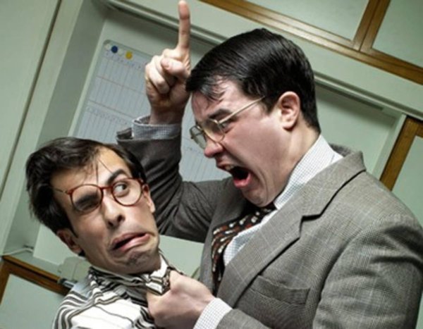 Начальник злой