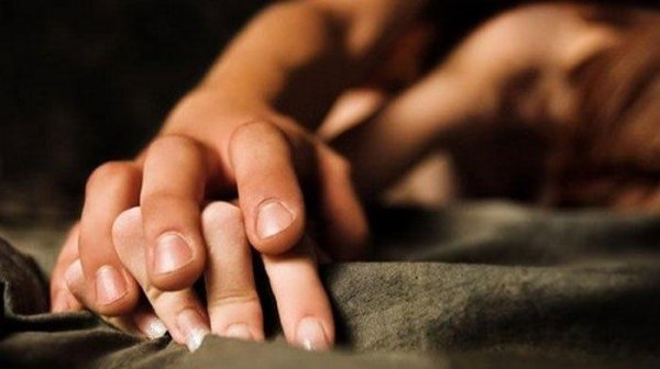 руки влюбленные