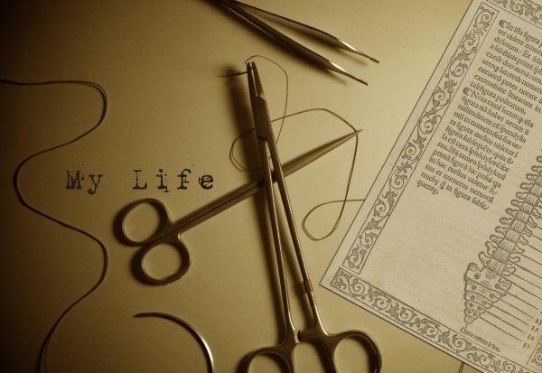 хирургический инструмент