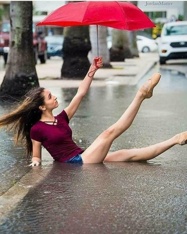 позитивная девушка