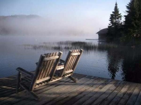 adirondack chair