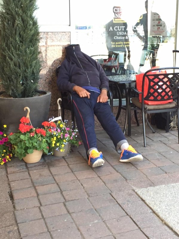 смешной бомж