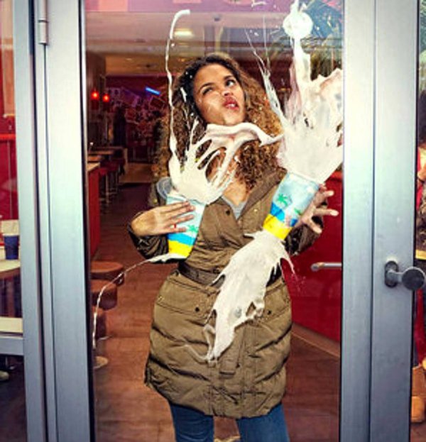 женщина которая