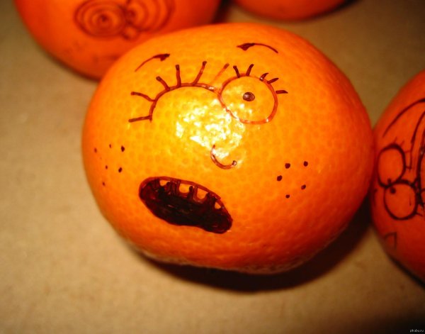 поделка из мандарина