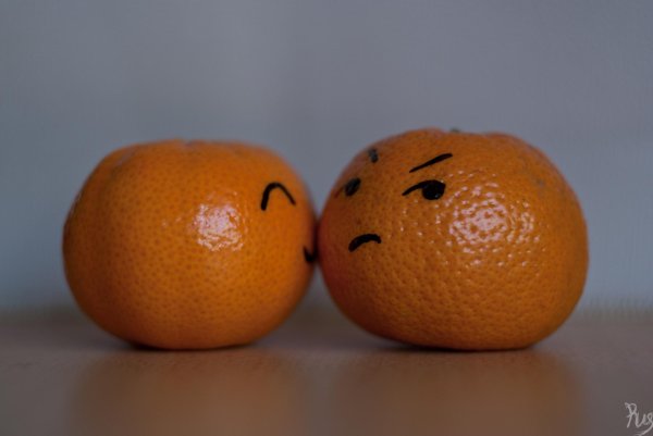 апельсин смешной