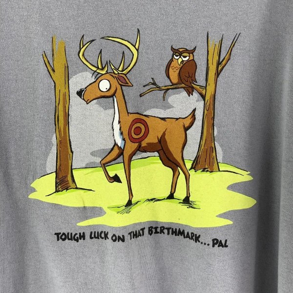 футболка с оленем