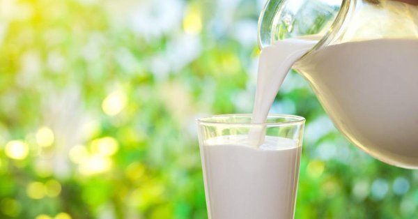 стакан молока